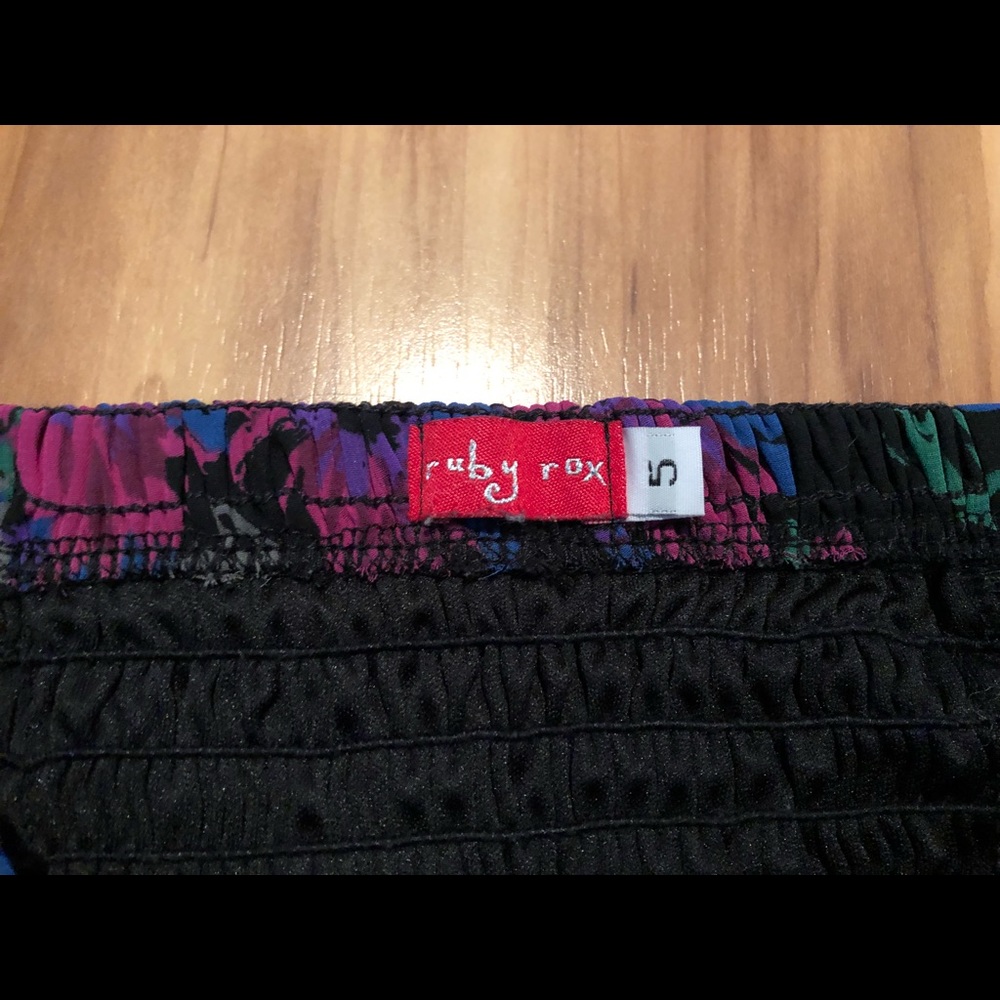 Floral knee length dress wedding guest - Picture 5 of 5